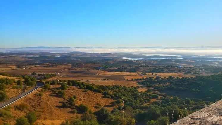 Ev, 1 Büyük (Queen) Boy Yatak