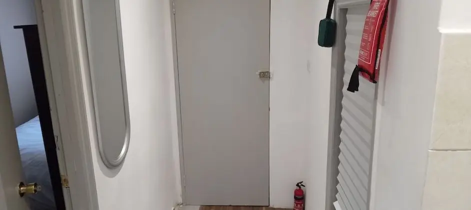 Apart Daire, 1 Büyük (Queen) Boy Yatak ve Çekyat