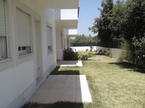 Apart Daire, 1 Büyük (Queen) Boy Yatak ve Çekyat