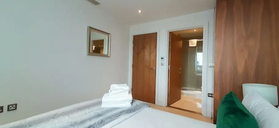 Apart Daire, 2 Büyük (Queen) Boy Yatak