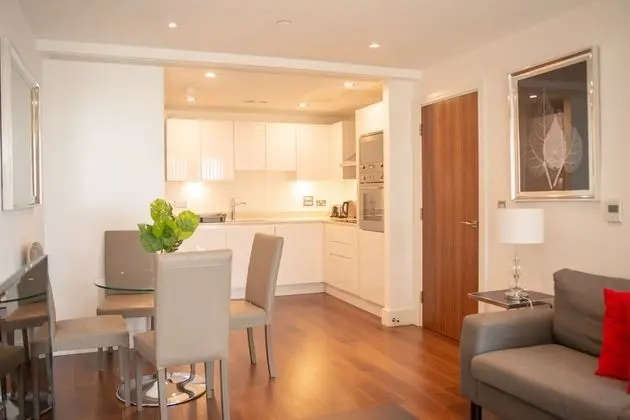 Apart Daire, 2 Büyük (Queen) Boy Yatak