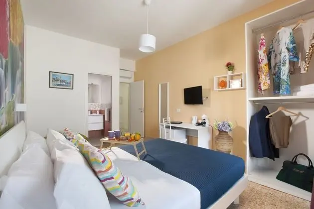 Apart Daire, 1 Büyük (Queen) Boy Yatak ve Çekyat