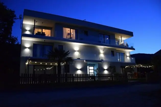 Apart Daire, 2 Büyük (Queen) Boy Yatak