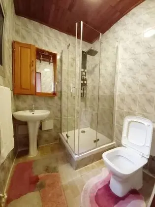 Apart Daire, 2 Büyük (Queen) Boy Yatak