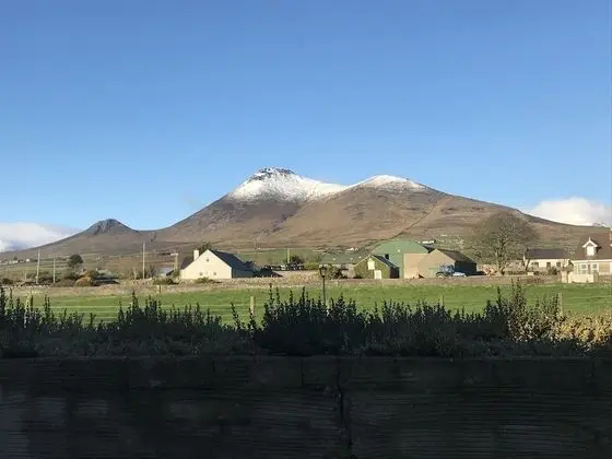 Kır Evi, 2 Büyük (Queen) Boy Yatak