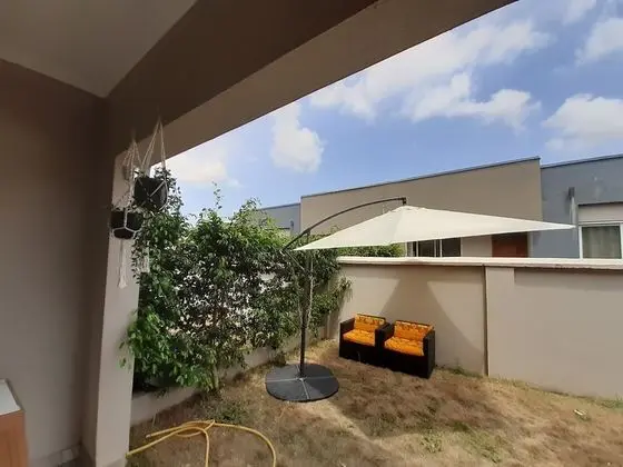 Ev, 2 Büyük (Queen) Boy Yatak