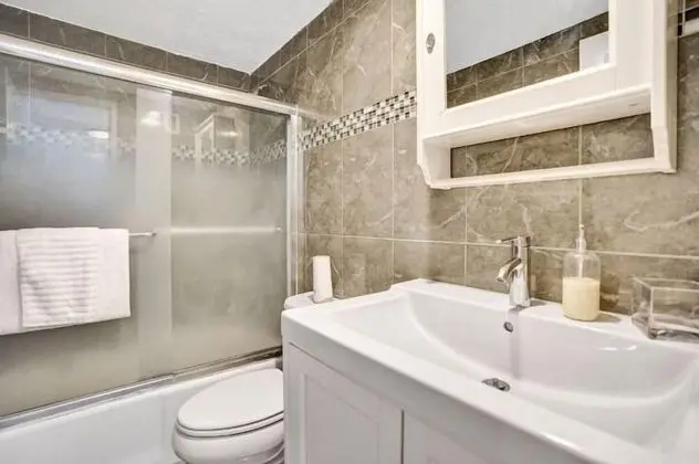 City Daire (2 Bedrooms)