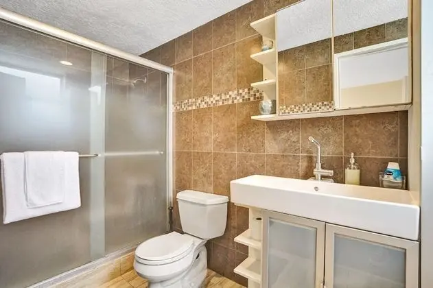 City Daire (2 Bedrooms)