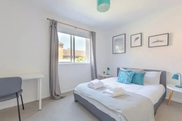 Ev (4 Bedrooms)