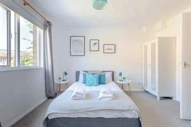 Ev (4 Bedrooms)