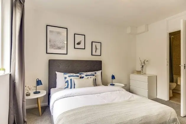 Ev (4 Bedrooms)