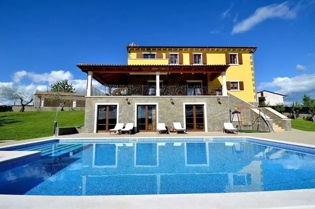 Villa, Birden Çok Yatak