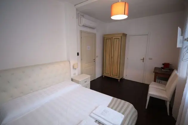 Tek Büyük Yataklı Oda, 1 Büyük (Queen) Boy Yatak, Özel Banyo