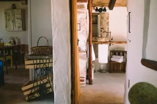 Kır Evi, 1 Büyük (Queen) Boy Yatak