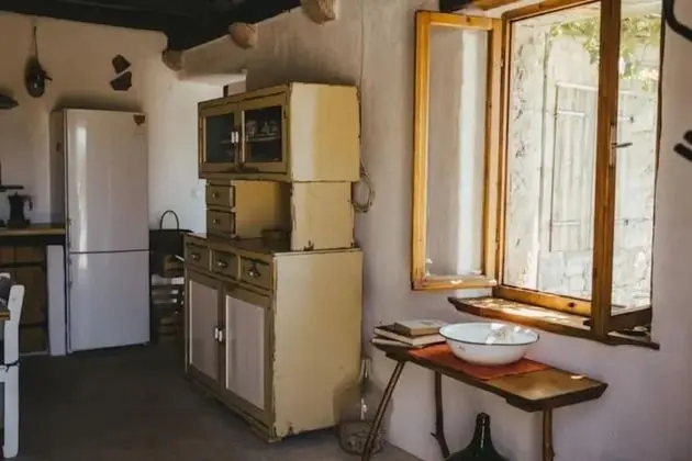 Kır Evi, 1 Büyük (Queen) Boy Yatak