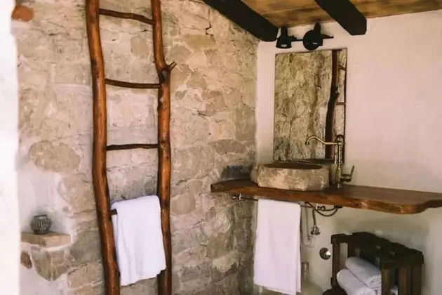 Kır Evi, 1 Büyük (Queen) Boy Yatak