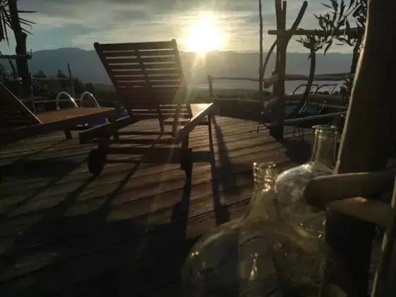 Kır Evi, 1 Büyük (Queen) Boy Yatak