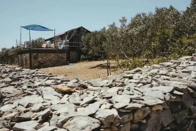 Kır Evi, 1 Büyük (Queen) Boy Yatak