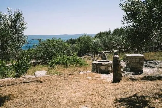 Kır Evi, 1 Büyük (Queen) Boy Yatak