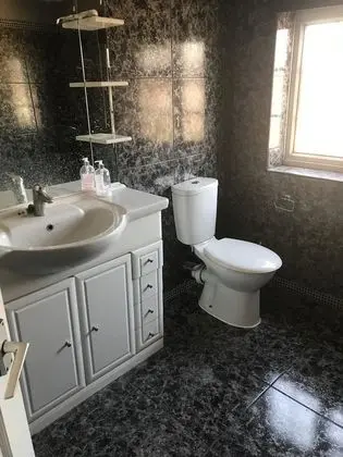 Tek Büyük Yataklı Oda, 1 Çift Kişilik Yatak, Sigara İçilmez, Ortak Banyo
