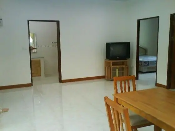 Ev, 2 Yatak Odası, Engellilere Uygun, Sigara İçilebilir