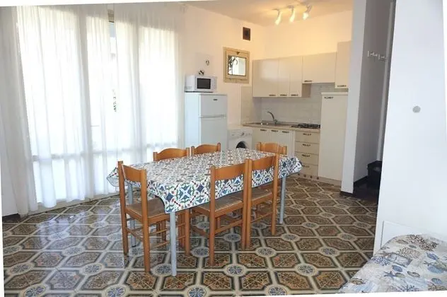 Ev, 2 Yatak Odası, Balkon