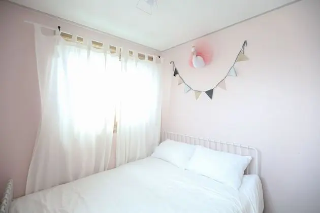 Ev (Lovely House)