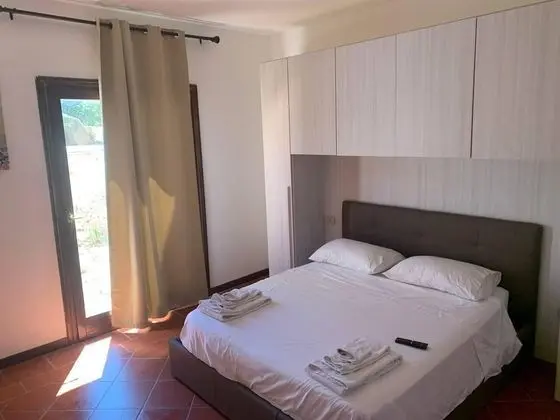 Ev, 1 Büyük (Queen) Boy Yatak ve Çekyat