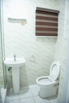 Apart Daire, 1 Büyük (Queen) Boy Yatak