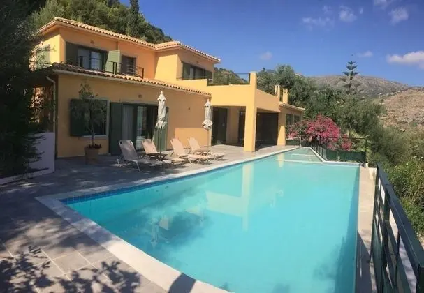 Villa, Birden Çok Yatak