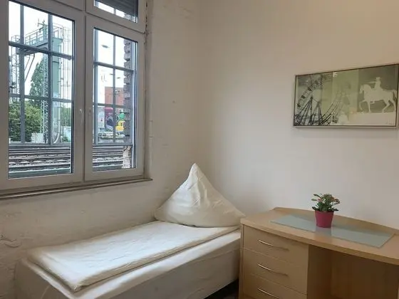 Tek Büyük veya İki Ayrı Yataklı Oda (2 - incl. Cleaning Fee 10 EUR)
