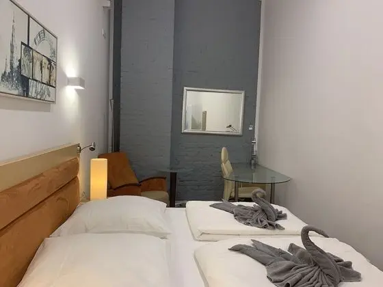 Tek Büyük veya İki Ayrı Yataklı Oda (2 - incl. Cleaning Fee 10 EUR)