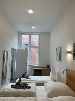 Tek Büyük veya İki Ayrı Yataklı Oda (2 - incl. Cleaning Fee 10 EUR)