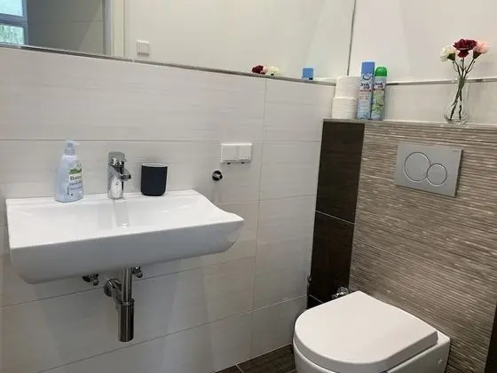 Tek Büyük veya İki Ayrı Yataklı Oda (2 - incl. Cleaning Fee 10 EUR)