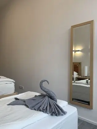 Tek Büyük veya İki Ayrı Yataklı Oda (3 - incl. Cleaning Fee 10 EUR)