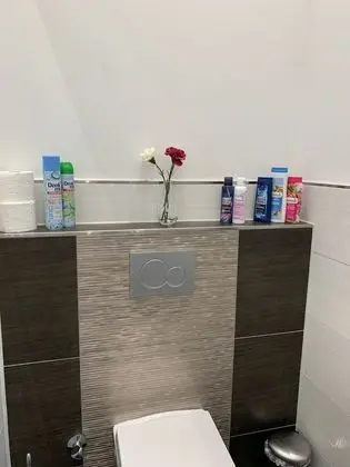 Tek Büyük veya İki Ayrı Yataklı Oda (4 - incl. Cleaning Fee 10 EUR)