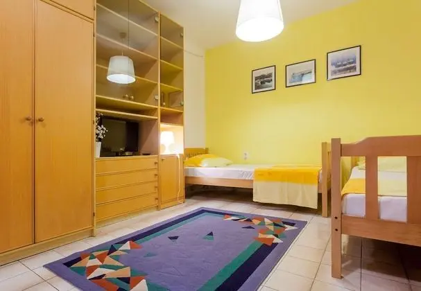 Apart Daire, 2 Tek Kişilik Yatak