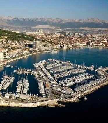 Apart Daire, 2 Tek Kişilik Yatak