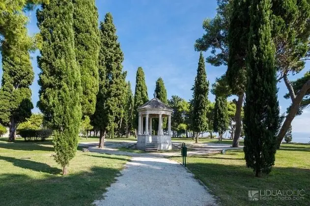 Apart Daire, 2 Tek Kişilik Yatak