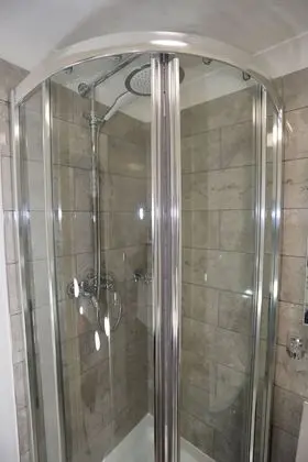 Mid Studio Apartment