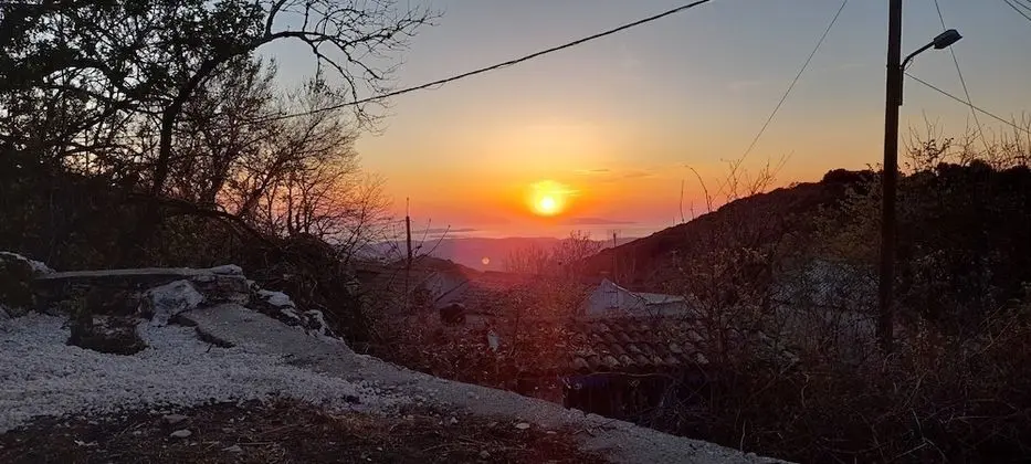 Stüdyo, 1 Büyük (Queen) Boy Yatak ve Çekyat
