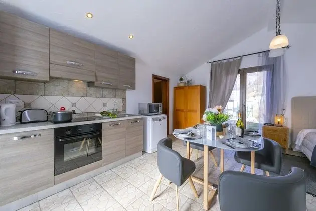 Standard Stüdyo, 1 Çift Kişilik Yatak, Dağ Manzaralı, Bahçeli (Lovely Verzasca)