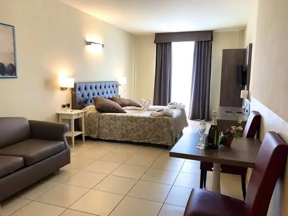 Superior Tek Büyük veya İki Ayrı Yataklı Oda, Balkon