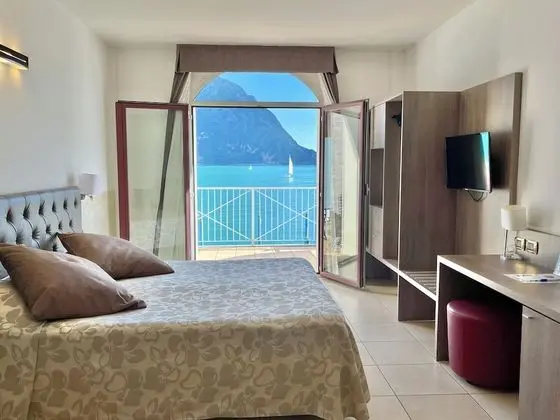 Superior Tek Büyük veya İki Ayrı Yataklı Oda, Balkon