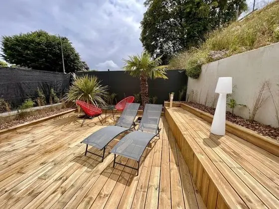 Honeymoon Tek Büyük Yataklı Oda