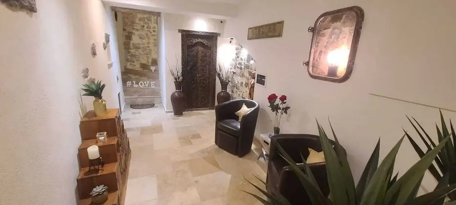 Romantic Çatı Katı (Loft), Sıcak Su Havuzu (Sauna ,toit terrasse )