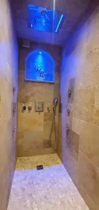 Romantic Çatı Katı (Loft), Sıcak Su Havuzu (Sauna ,toit terrasse )