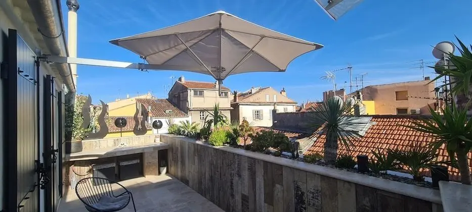 Romantic Çatı Katı (Loft), Sıcak Su Havuzu (Sauna ,toit terrasse )