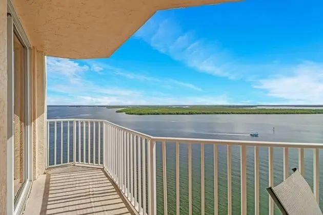 Daire (Lovers Key Resort 1003)