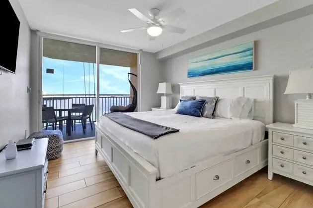 Daire (Lovers Key Resort 1003)
